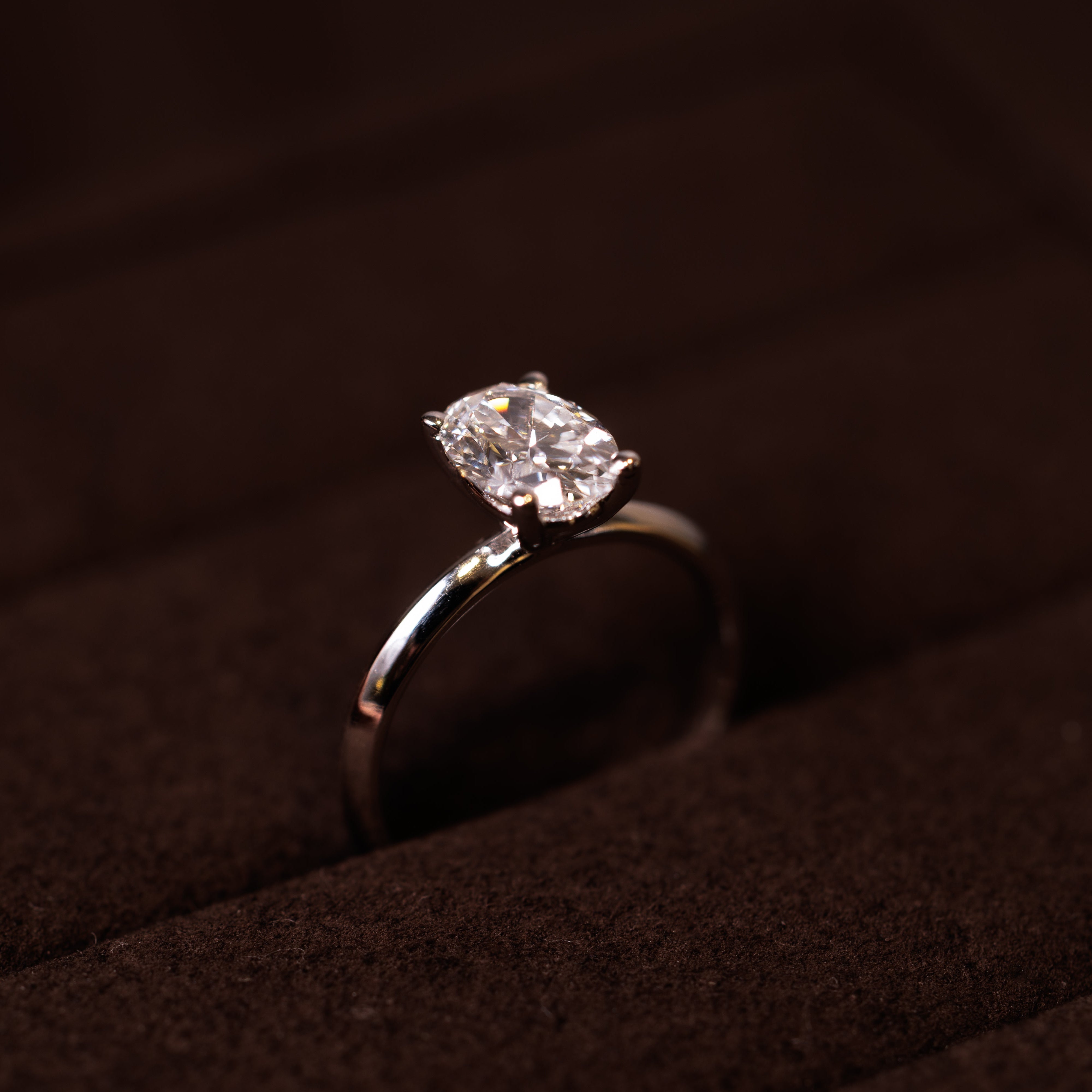 Classic fines oval cut