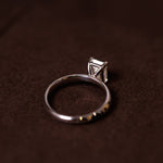 Classic Fines Emerald cut diamantring 14 karat guld solitærring — EMMI&CO.